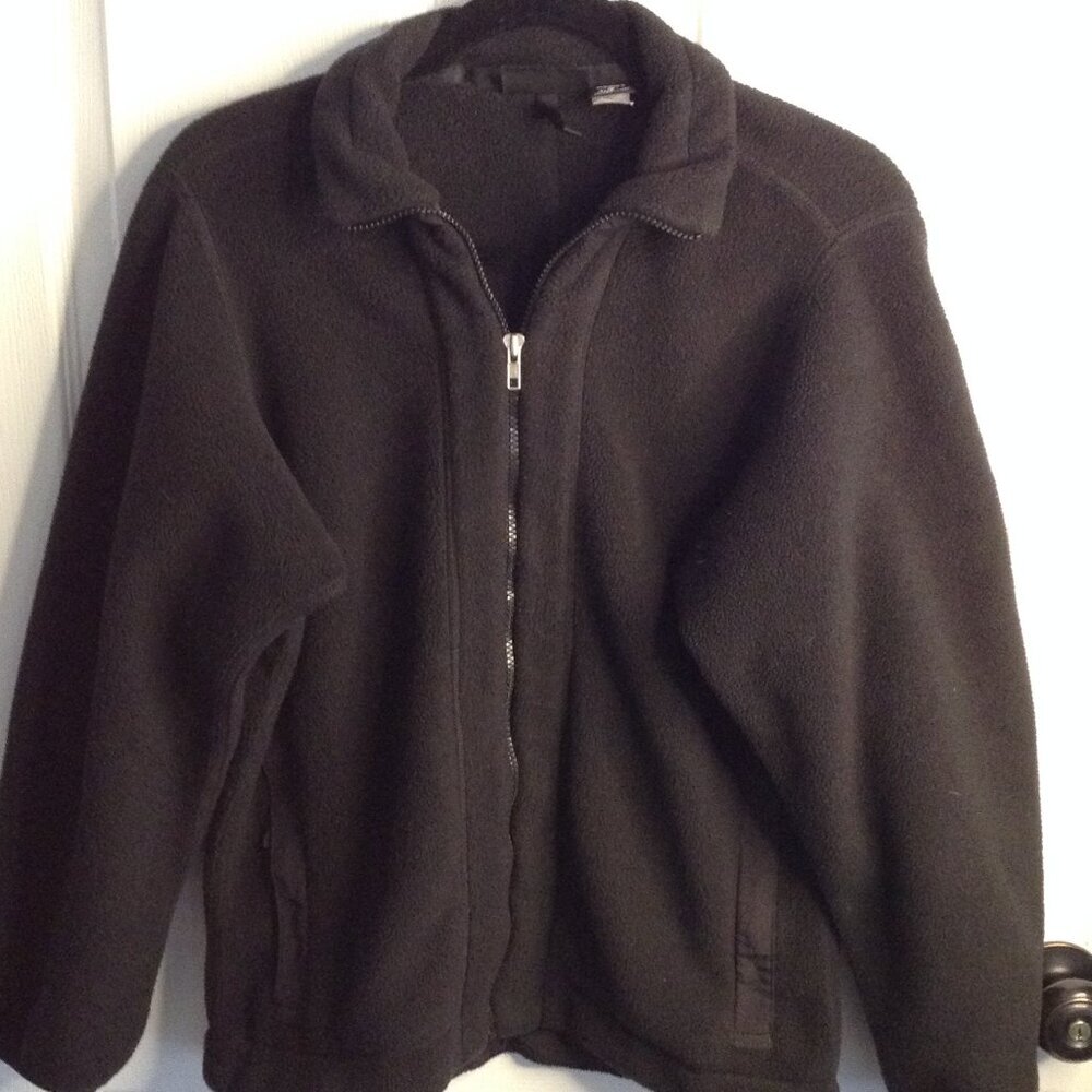 VTG Patagonia Synchilla Medium Fleece Zip Jacket. Black; Quiet Lux, Trending